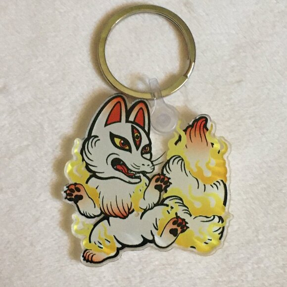 Cute Kitsune Acrylic Keychain - Picture 4 of 9